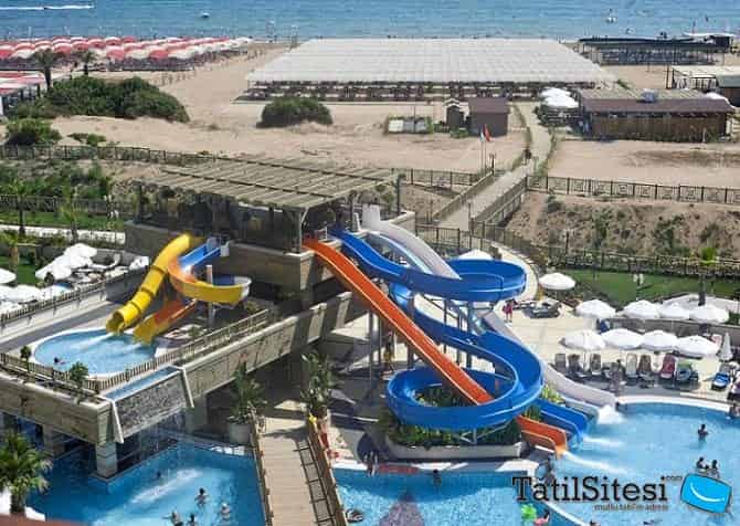 Crystal Palace Luxury Resort Spa 